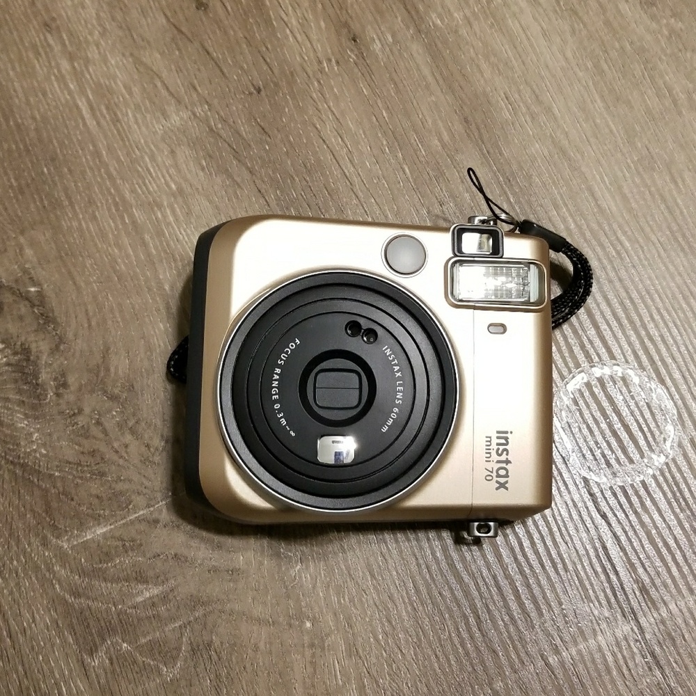 Instax mini 70 **Sold**